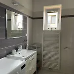 بيت للعطل Rezi *